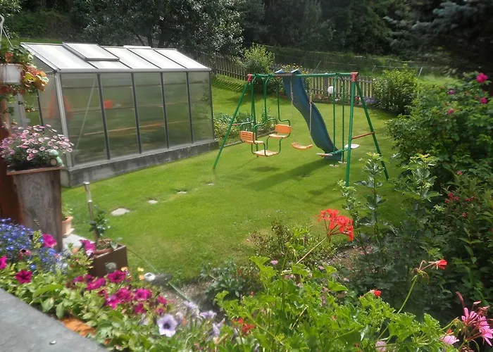 Haus Lassacher 公寓